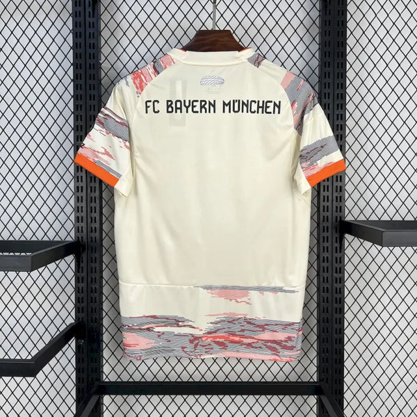 Bayern Munich Away 2025–26 Customizable Jersey image 1
