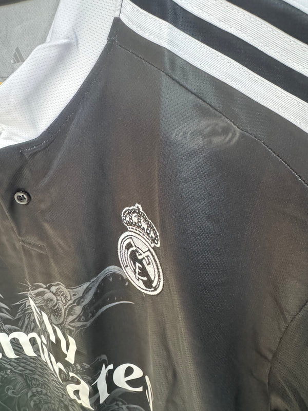 Real Madrid Third 14-15 away with shorts image 3