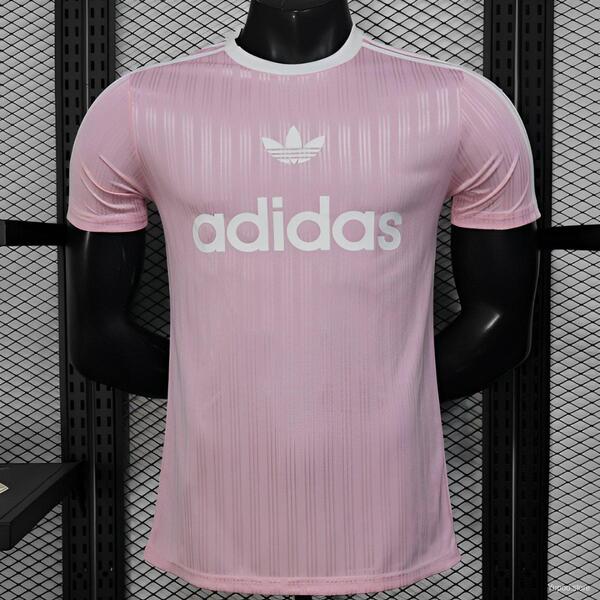 Pink Player version 2024-25 image 0
