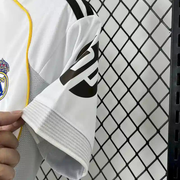 Buy Real Madrid home 2025-26 Jersey - Customizable image 3