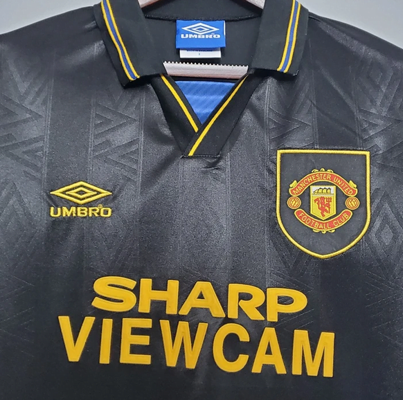 Buy Manchester United Away 1993-95 Retro Jersey Online Inida image 1