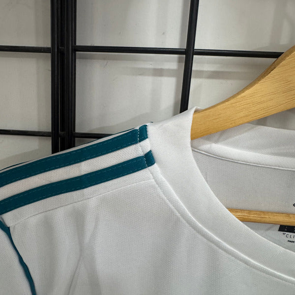 Real Madrid Home Kit 2017-18 Retro Set image 4
