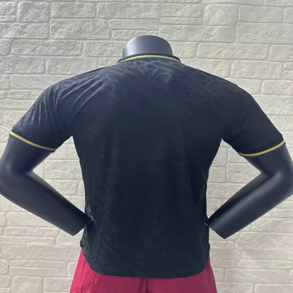 Buy Real Madrid Black Golden Special 24-25 Player Jersey image 1