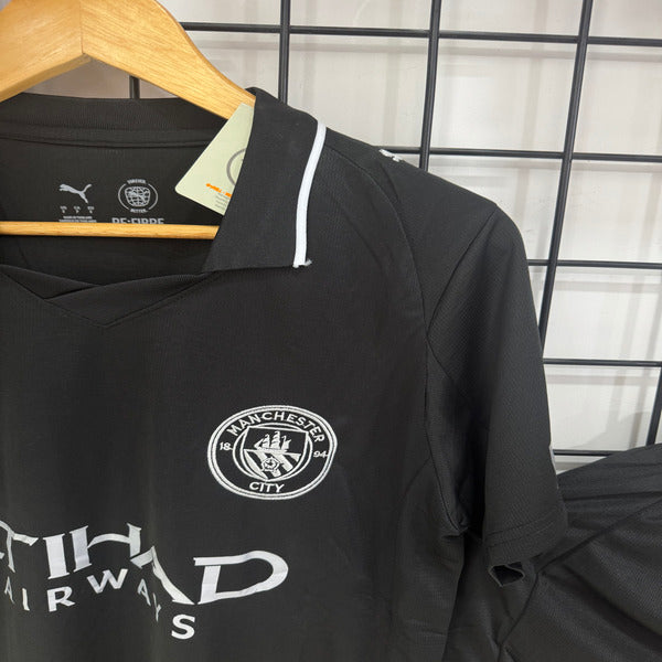 Manchester City Away 2025-26 jersey Set image 2