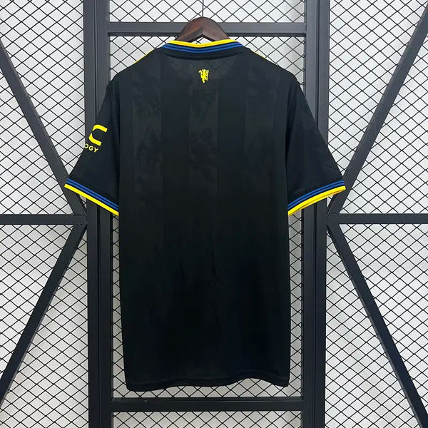 Buy Manchester United Third 2025-26 jersey Customizable image 4
