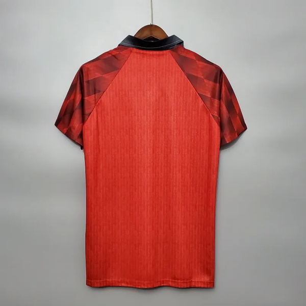 Manchester United Home 1996Retro jersey image 1