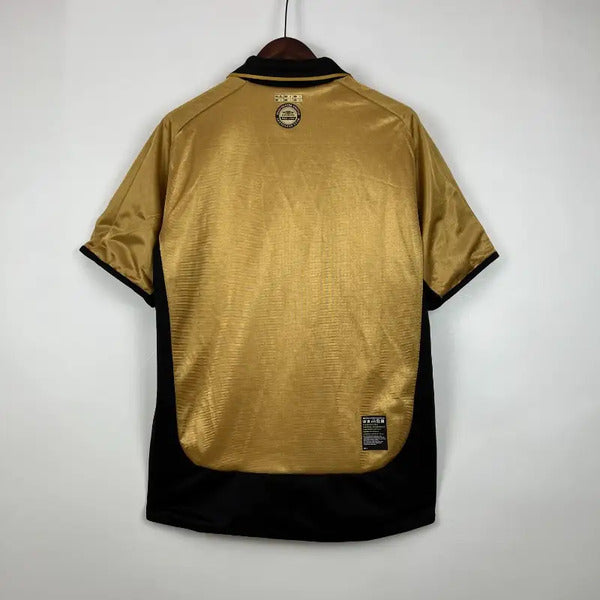 Manchester United 2001-02 Retro 100th Anniversary image 1