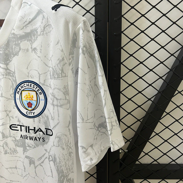 Buy Manchester City Training 2025-26 jersey image 2