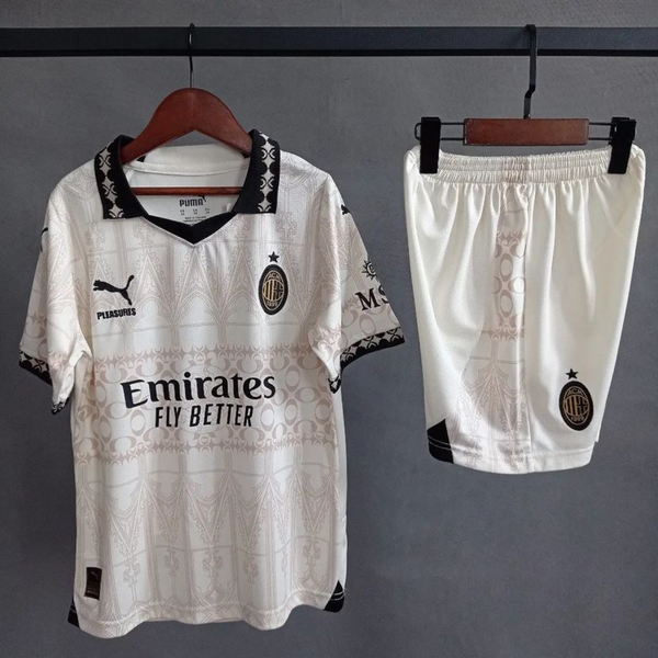 Ac Milan Fourth Cream 24-25 kit jersey with shorts image 0