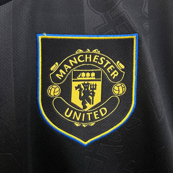 Buy Manchester United Third 2025-26 Jersey image 3