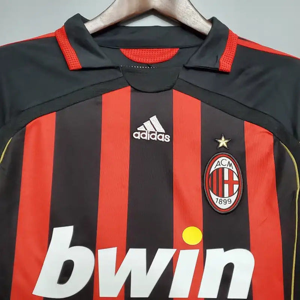 AC Milan Home 2006-07 Full Sleeves Retro Jersey customizable image 4
