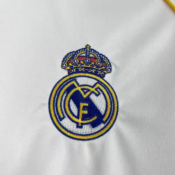 Buy Real Madrid home 2025-26 Jersey - Customizable image 6