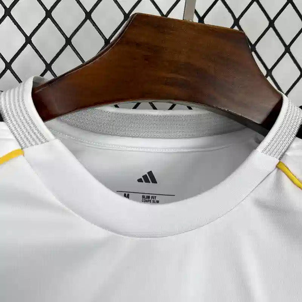 Buy Real Madrid home 2025-26 Jersey - Customizable image 5