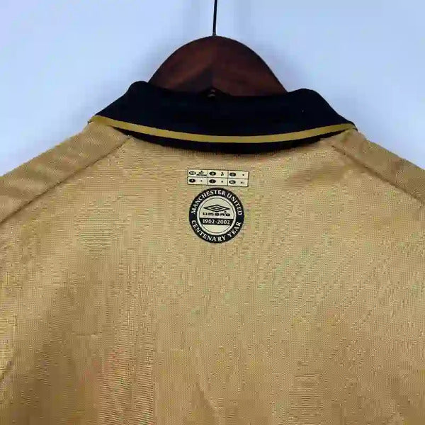 Manchester United 2001-02 Retro 100th Anniversary image 3