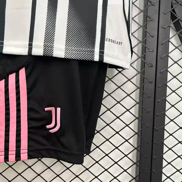 Juventus Home Kids 25-26 Jersey image 2