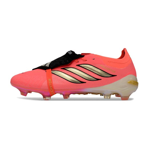 PREDATOR PRO FOLD-OVER TONGUE FG ROAD TO Boots