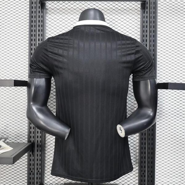 Black Player version 2024-25 image 1